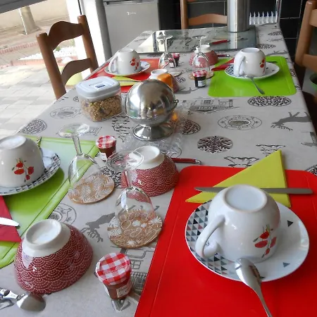 Maison Monica Guest house *