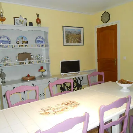 Maison Monica Guest house *